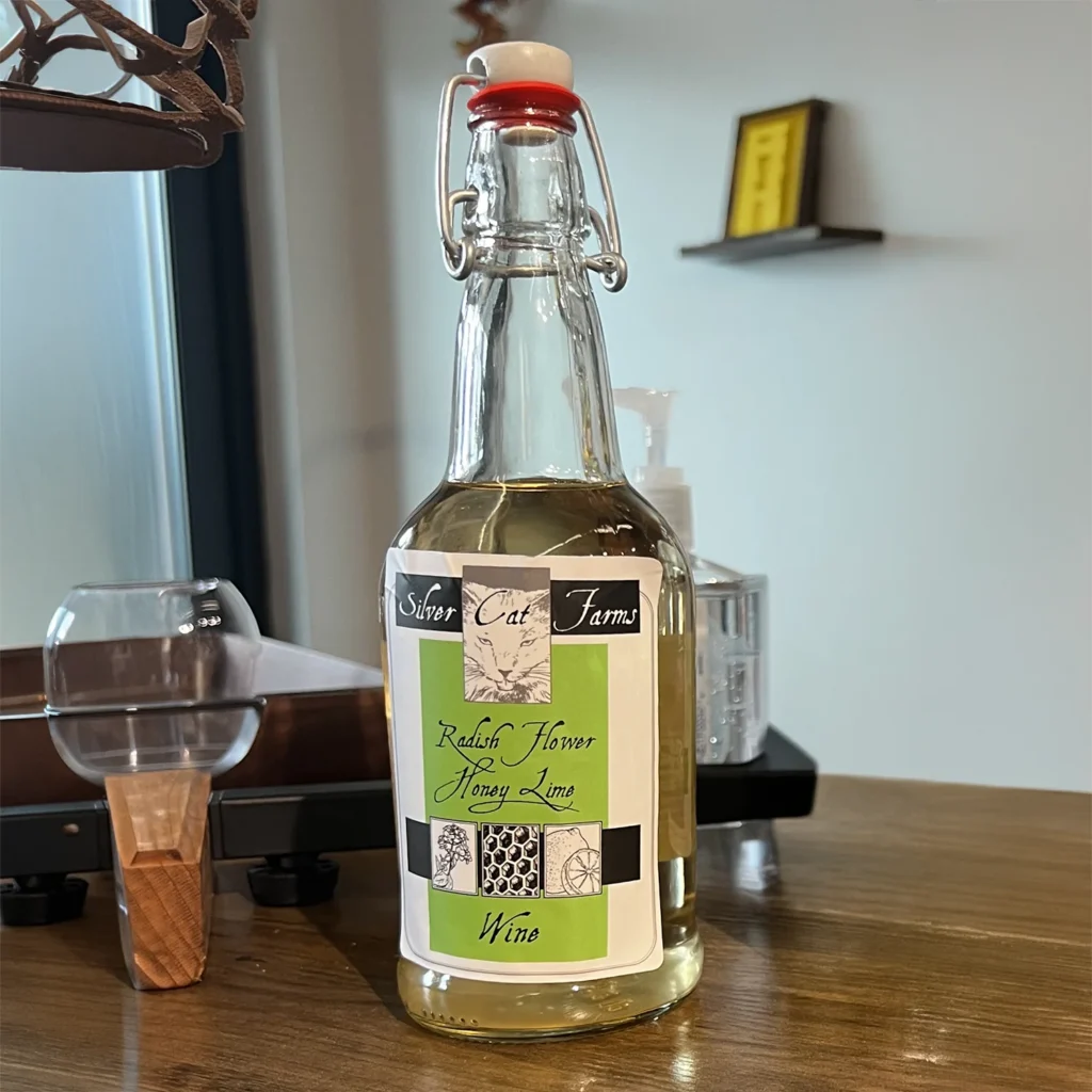 Radish Flower honey Lime Wine