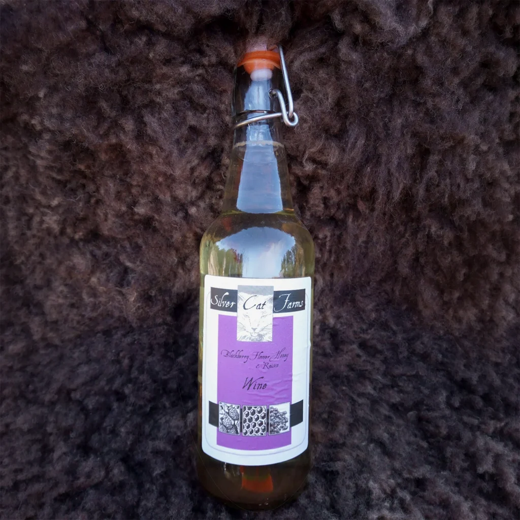 blackberry flower honey with rasin wine